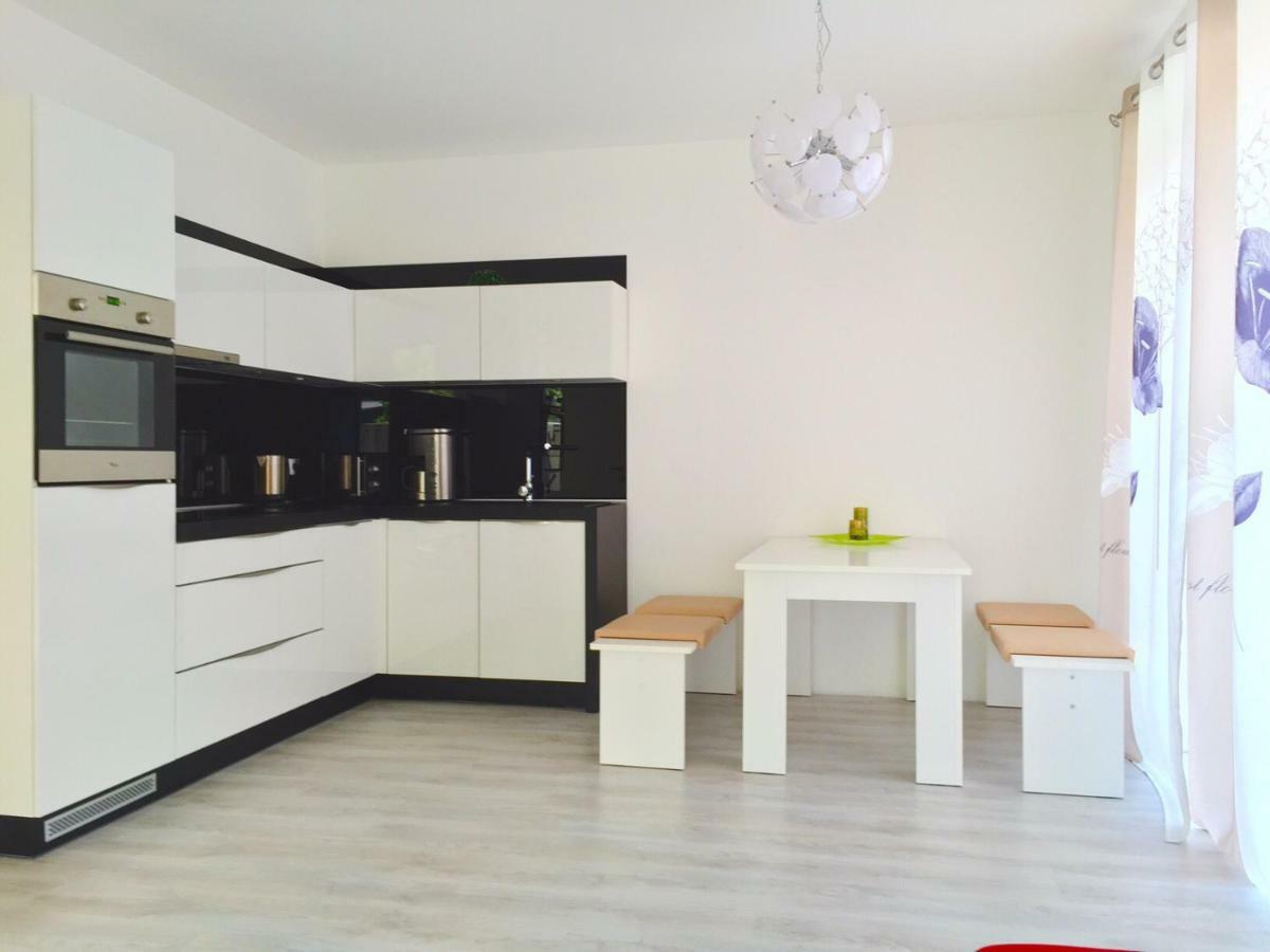 Comfort Apartment Oldenbourg Extérieur photo